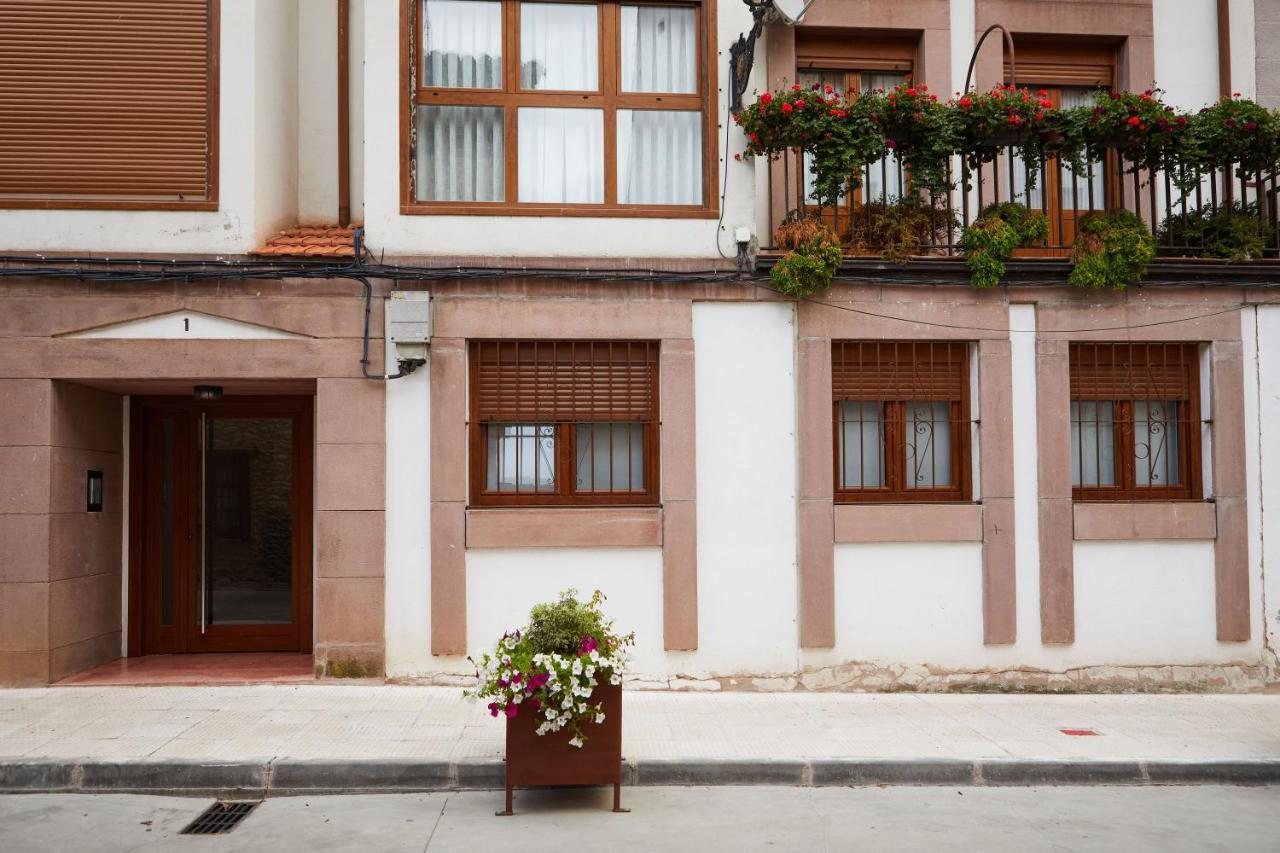 Urban Ezcaray Apartment Exterior photo
